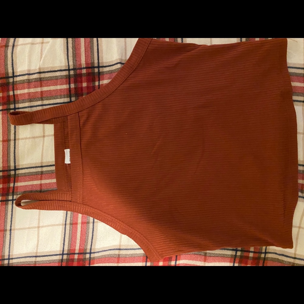 Top - Picture 2 of 3